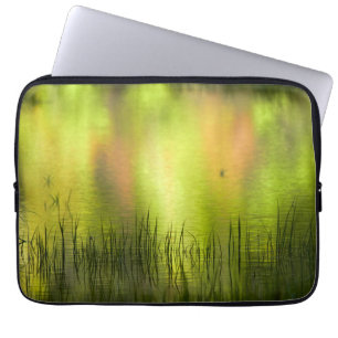 Capa Para Notebook Reflexos no Lago Espelho Yosemite