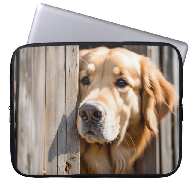 Capa Para Notebook Retriever De ouro Na Porta Do Barn (Frente)