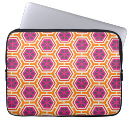 Capa Para Notebook Retro Pink and Orange Modern Geometric Pattern