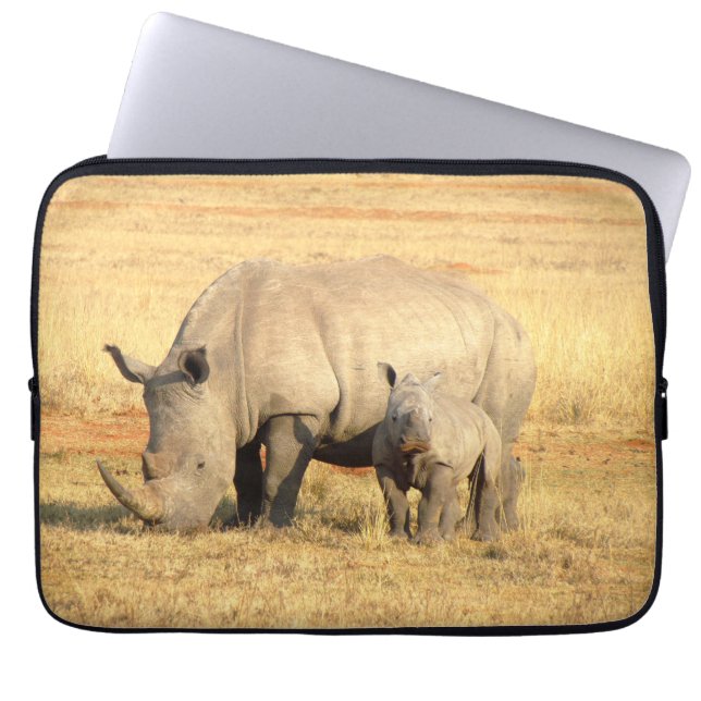 Capa Para Notebook Rinoceronte-branco na áfrica (Frente)