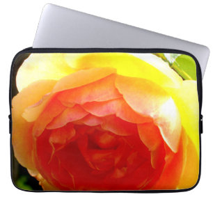 Capa Para Notebook Rosa floral de damasqueiro amarelo-esguicho