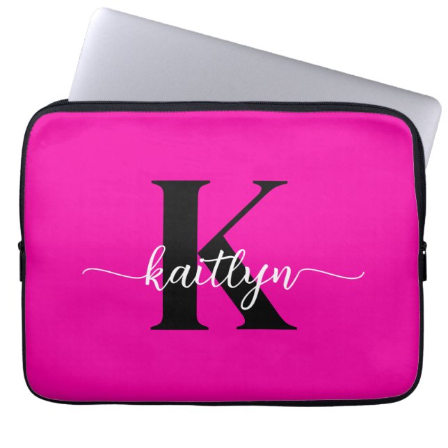 Capa Para Notebook Rosa Quente Monograma Preto (Frente)
