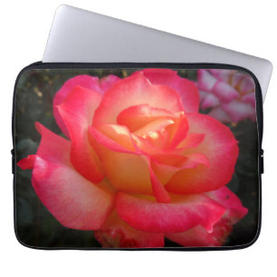 Capa Para Notebook Rosa rosa-rosa e amarela
