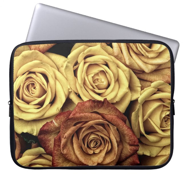 Capa Para Notebook Rosas Sintonizados Sepia (Frente)