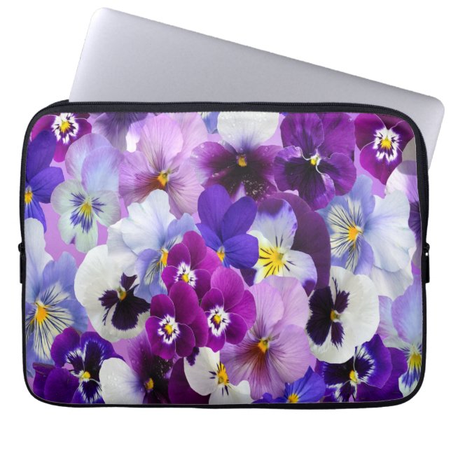 Capa Para Notebook Roxo Azul Branco Pensamento Floral Flores  (Frente)