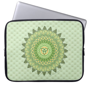Capa Para Notebook Rua Celta, Laptop Dia de Patty
