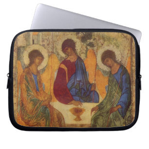 Capa Para Notebook Rublev Trinity na Mesa