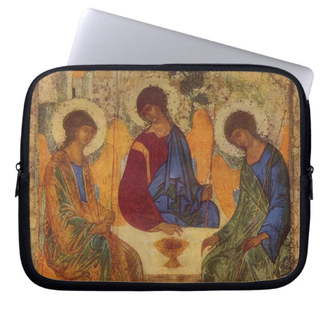 Capa Para Notebook Rublev Trinity na Mesa (Frente)