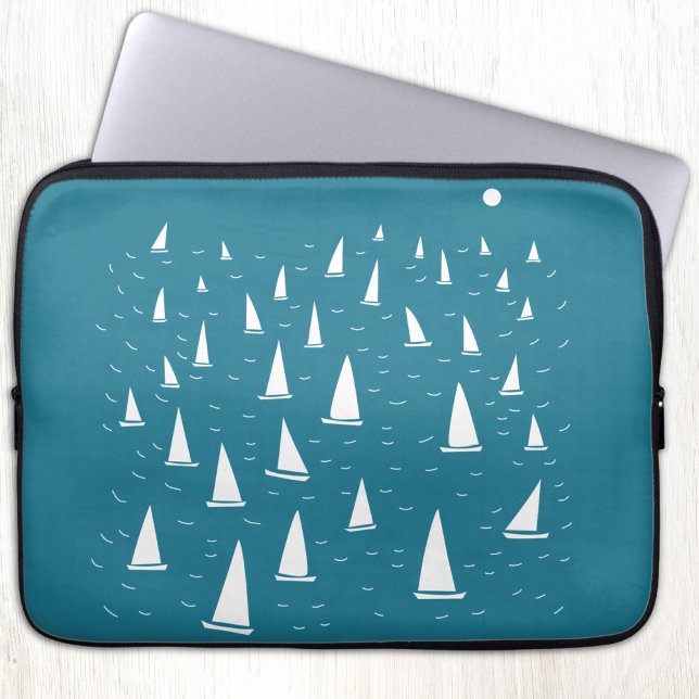 Capa Para Notebook Sailing Boat Yacht Nautical (Sailing boat or yacht art laptop case or sleeve)