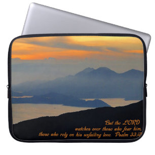 Capa Para Notebook Salms 33:18 Inspirational