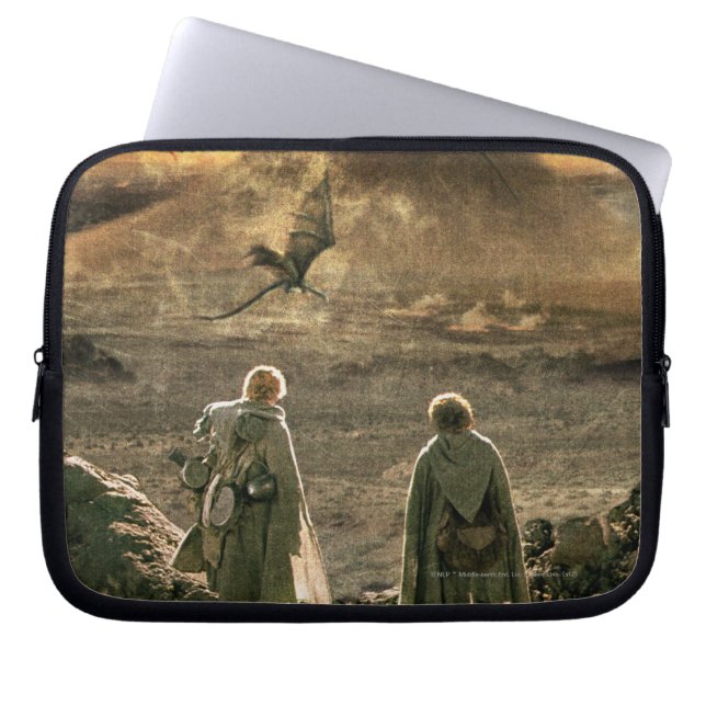 Capa Para Notebook Sam e FRODO™ aproximando-se do monte Doom (Frente)