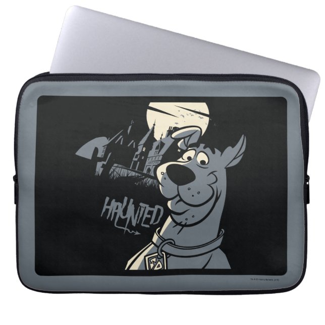 Capa Para Notebook Scooby-Doo Noir Hunted Mansion Graphic (Frente)