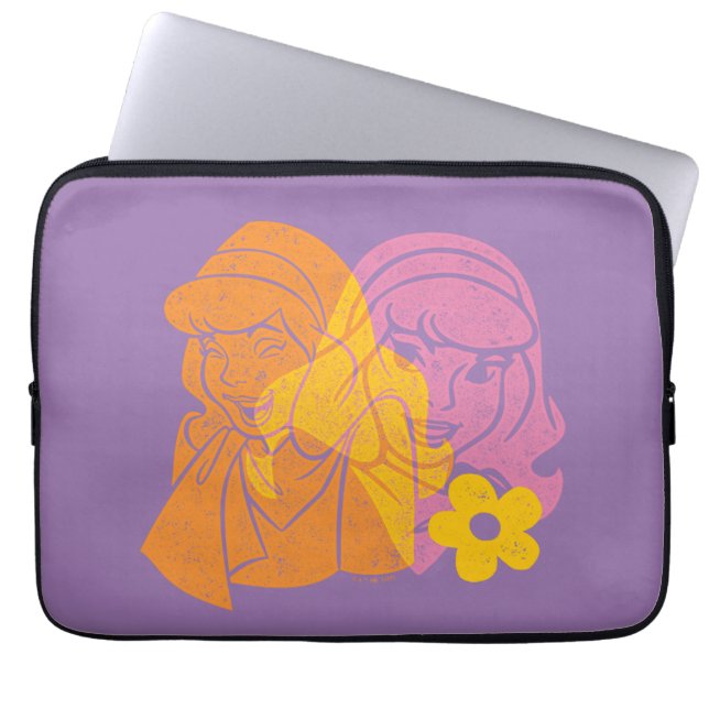 Capa Para Notebook Scooby-Doo | Retrato de Flor Daphne (Frente)