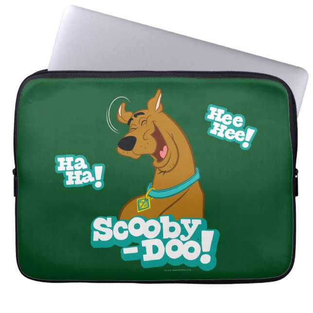 Capa Para Notebook Scooby-Doo Rindo (Frente)