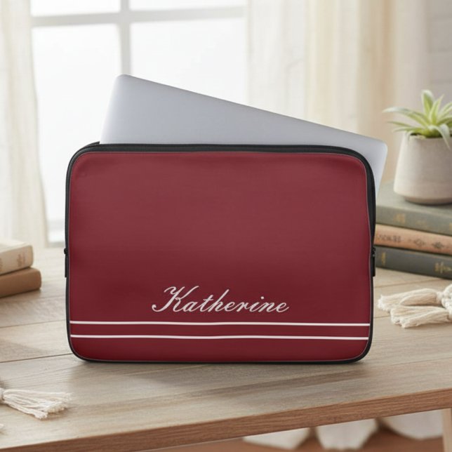 Capa Para Notebook Script Name Minimalist Burgundy Red (Criador carregado)