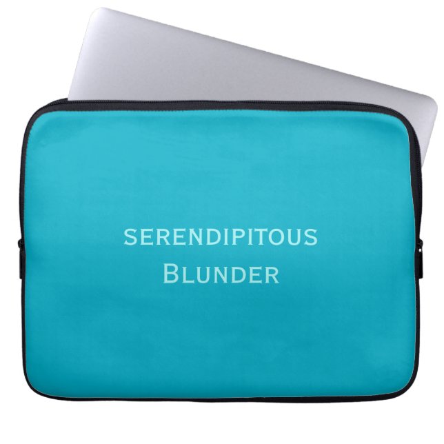 Capa Para Notebook Serendipitant Blunder Eletrônicos Bag (Frente)