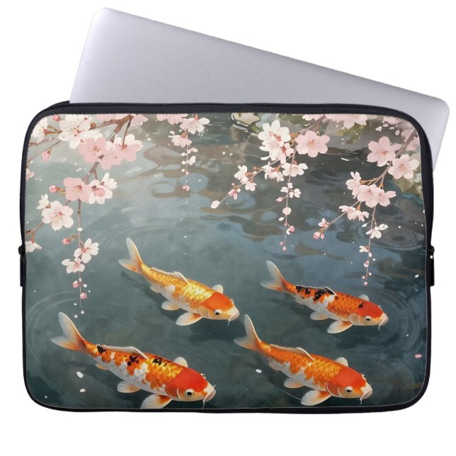 Capa Para Notebook Serenidade do Lago de Koi com Flor de Cerejeira (Frente)