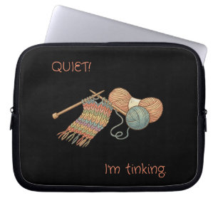 Capa Para Notebook SILÊNCIO! Estou desfazendo.