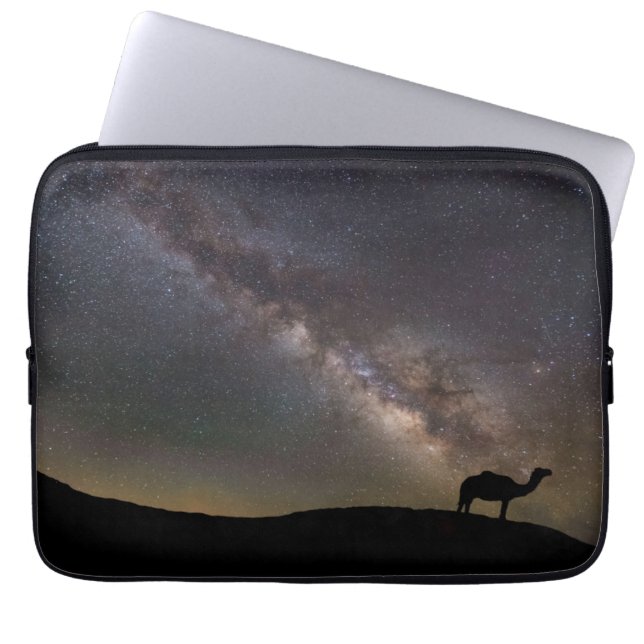 Capa Para Notebook Silhueta e Milkyway do camelo (Frente)