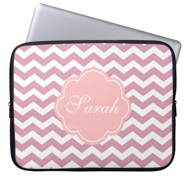 Capa Para Notebook simples, elegante, moderno chevron zigzag rosa (Frente)