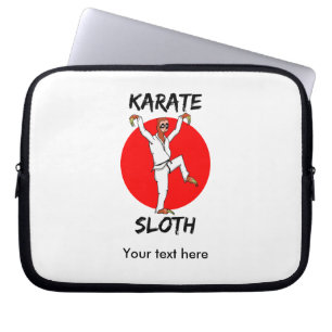 Capa Para Notebook Sloth Karate