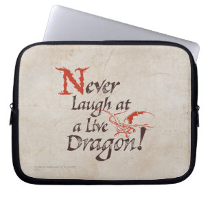 Capa Para Notebook SMAUG™ - Nunca Ria De Um Dragão Ao Vivo