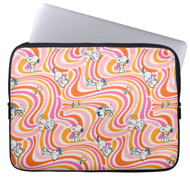 Capa Para Notebook Snoopy & Woodstock Groovy Vibes Padrão Laranja (Frente)