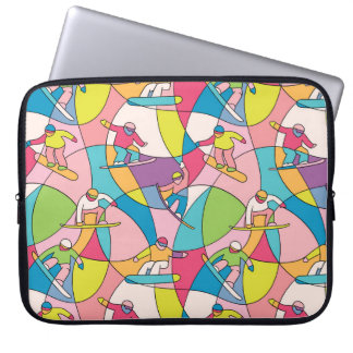 Capa Para Notebook Snowboarders coloridos: padrão perfeito de colheit