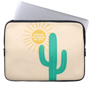 Capa Para Notebook Sobrevivendo à Luz do Sol e ao Período