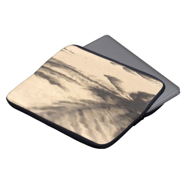 Capa Para Notebook Sombras na Areia (Frente Topo)