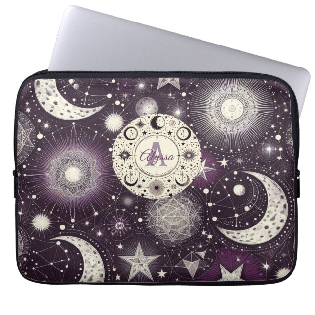 Capa Para Notebook Sonhos Celestiais Roxos e Brancos: Lua e Estrelas (Frente)