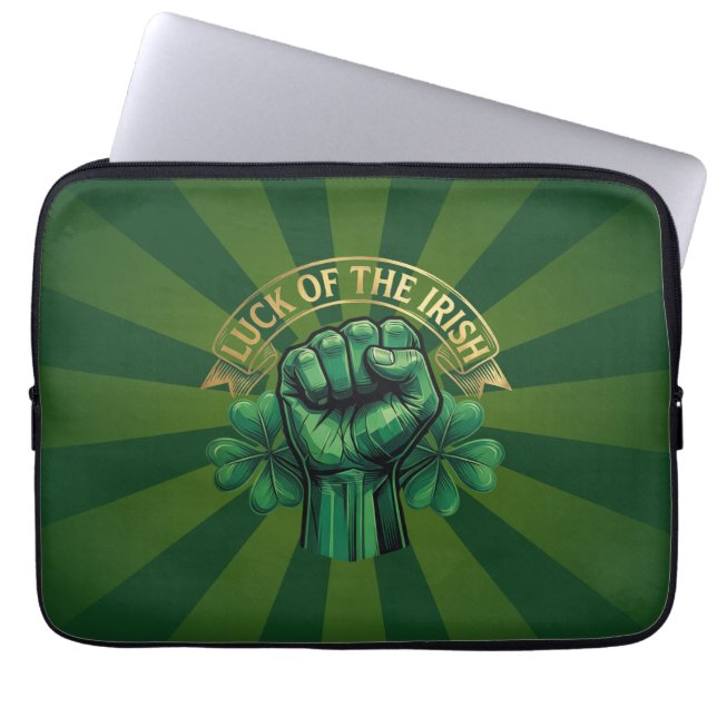 Capa Para Notebook St. Patrick’s Day Luck of the Irish Fist Shamrock (Frente)
