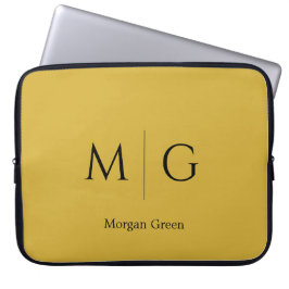 Capa Para Notebook Stylish Monogram with Name Design M Gold