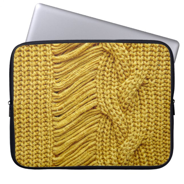 Capa Para Notebook Suéter Amarelo Cozy: Fundo Texturizado (Frente)