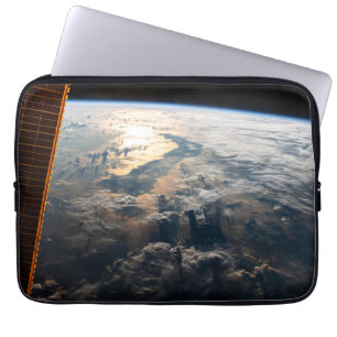 Capa Para Notebook Sunglint Beams No Mar De Celebes No Sudeste Asiáti