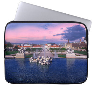Capa Para Notebook Sunset over fountain em Viena