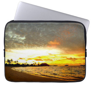 Capa Para Notebook Sunset Over Maldives