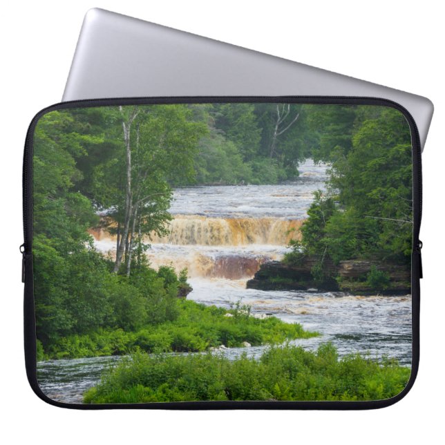 Capa Para Notebook Tahquamenon As Quedas Inferiores (Frente)