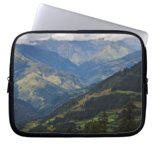 Capa Para Notebook Terras agrícolas e aldeia no Himalaia