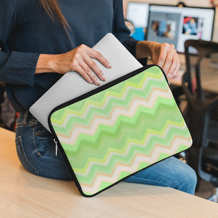 Capa Para Notebook Teste padrão de ziguezague alaranjado de Ikat do