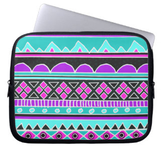 Capa Para Notebook Teste padrão tribal azul e roxo brilhante
