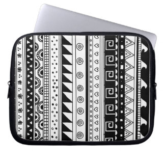 Capa Para Notebook Teste padrão tribal preto e branco