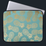 Capa Para Notebook teste padrão tropical do abacaxi do ouro elegante<br><div class="desc">Teste padrão na moda e à moda do abacaxi do ouro do falso. Você pode personalizar a cor do fundo.</div>