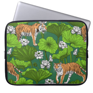 Capa Para Notebook Tigres na lagoa branca de lótus