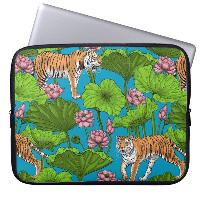 Capa Para Notebook Tigres no lago de lótus rosa (Frente)