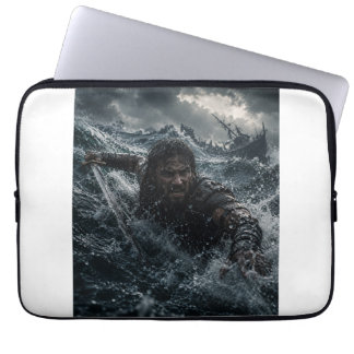 Capa Para Notebook Título: Guerreiro Destemido Lutando Contra as Onda