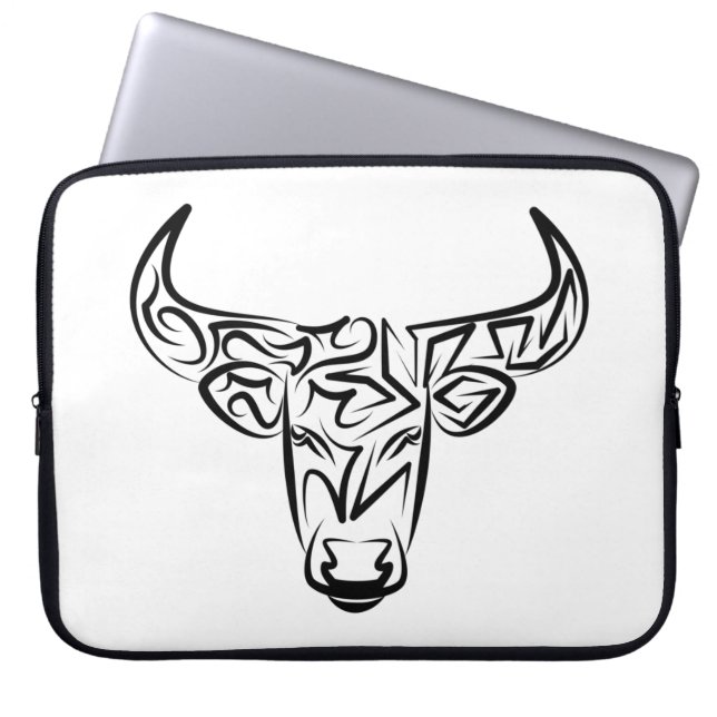 Capa Para Notebook Touro Tribal Negro e Branco / Ox (Frente)