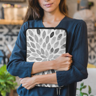 Capa Para Notebook Traços de pincel de aquarelas - preto e branco