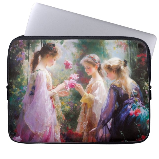 Capa Para Notebook Três garotas brincando num jardim (Frente)