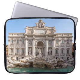 Capa Para Notebook Trevi Fountain no início da manhã - Roma, Itália